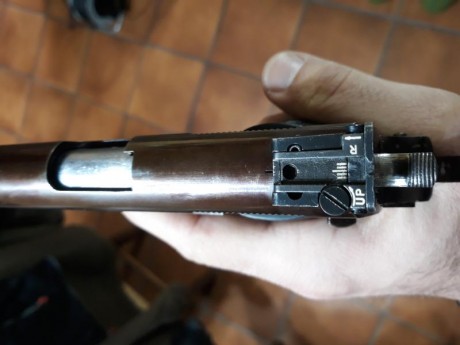Se vende Norinco 1911-A1 calibre 45 ACP imitación Colt 1911 con 2 cargadores. Muy buen estado, funciona 00