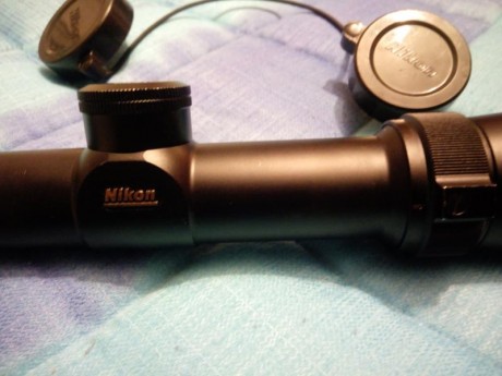 Vendo visor Nikon con tubo de 30mm. En estado impecable, tanto de ópticas como de tubo (levisimas marcas 00