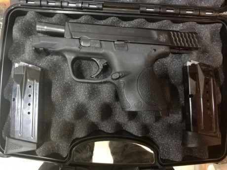 Pongo a la venta mi Smith and Wesson MP9 compact, en muy buen estado, la entrego con dos cargadores de 02