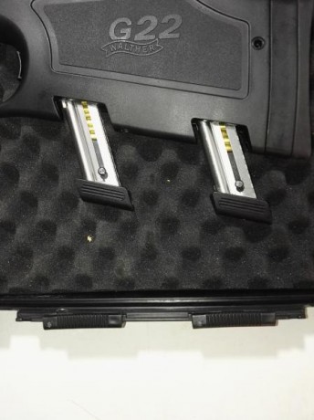 Carabina WALTHER G22 ,22Lr, en perfecto estado,pocos tiros, con estuche original, dos ca
rgadores de 10 42