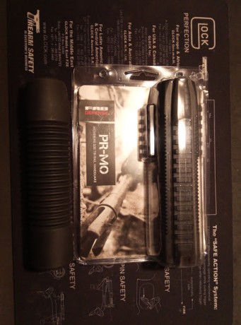 Vendo los siguientes artículos para Mossberg 500/590:


Solo queda el guardamanos FAB.

4.- Guardamanos 02