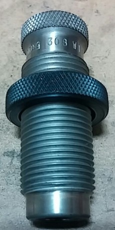 Buenos días,

Vendo por no usar el die de cuerpo Redding Type-S en el calibre .308w.

En la foto aparece 01