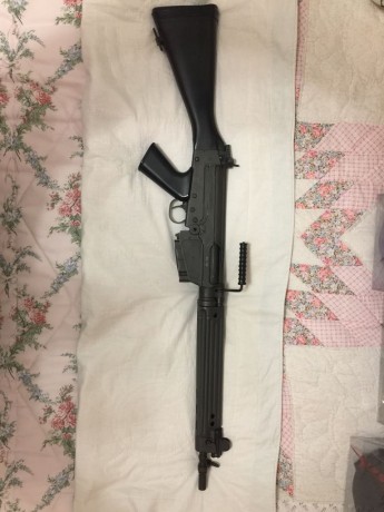 Buenas tardes a todos,

Pongo en venta mi maravilloso FAL Austriaco en calibre 307W, dispone de bipode 11