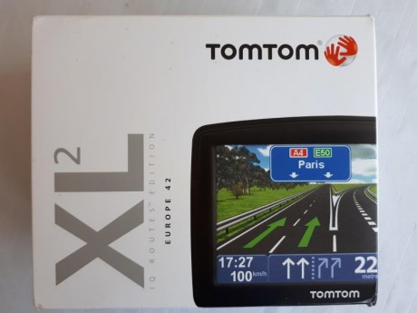 Hola.
Vendo este fantástico navegador TOMTOM XL2 usado una sola vez (conserva todavía el protector de 02