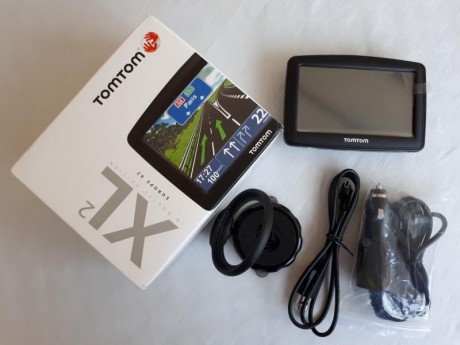 Hola.
Vendo este fantástico navegador TOMTOM XL2 usado una sola vez (conserva todavía el protector de 01