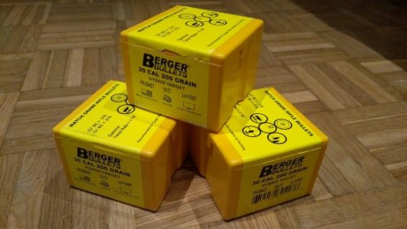 Vendo las siguientes puntas:

  +147 Puntas Berger de 185 grains Hibridas por 85 Euros más el envio

Tambien 01