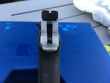 Vendo esta magnífica arma del Performance Cemter de S&W en excelente estado, es un arma perfecta para 01