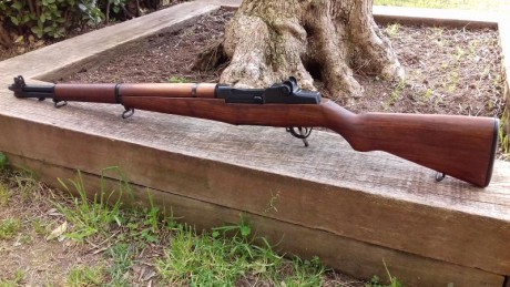    Buenas tardes

Pongo a la venta mi M1 Garand en calibre 30-06 Springfield

-Fabricado por Winchester 02