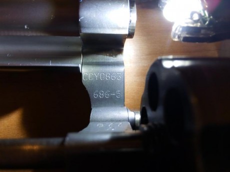 Vendo revolver Smith&Wesson 686 Target Champion
Adjunto fotos.
Muy bien conservado.
El arma se puede 01