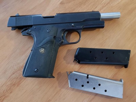 Vendo pistola Norinco 1911A1 calibre 45, en muy buen estado, con dos cargadores.
250 euros
Teléfono 645969505
YA 00