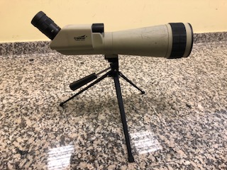 Telescopio terrestre Crossnar 20x -- 60x  REBAJADO 
Aumentos de 20x a 60x
Se ve perfectamente a 25m. a 02