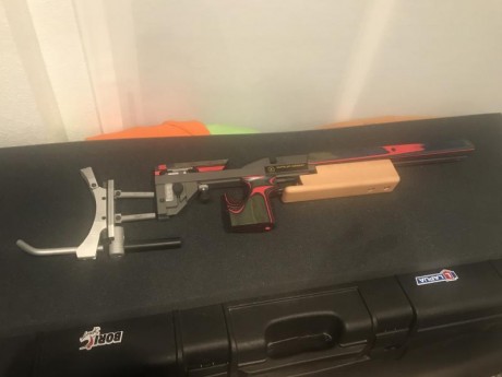   VENDIDA  Buenas noches:

Vendo chasis (culata) de aluminio de la marca más que conocida Keppeler, es 12