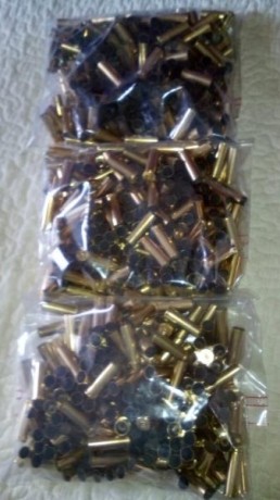 Hola vendo 600 vainas 38 sp un solo tiro 40 euros y vendo 800 vainas 9mm unas con 1 disparo y otras con 11