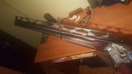 Vendo beretta 686 special trap , cañones ventilados de 75cm de 1 y 2 estrellas , banda alta de 3cm , en 12