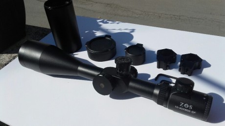 Hola compañeros, pues bien, como podéis ver vendo visor ZOS 10-40x60 con parasol, monturas Leapers y sus 01