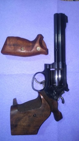 Hola, un compañero de club vende este magnífico revolver por no darle uso, que comentar de este revolver 02