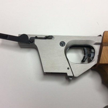 .-Vendo mi Walther GSP EXPERT calibre 22Lr. 
.-Guiada con Licencia F.
.-El arma está en muy buen estado 40