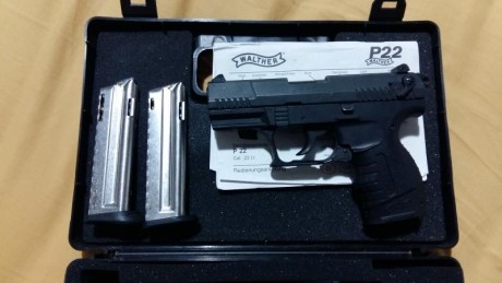 Hola vendo Walter p22  calibre 22lr ,en muy buen estado con dos cargadores de diez, con su caja, munición 00