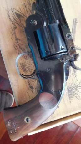Vendido revolver de 7" SCHOFIELD de Uberti , calibre 45 lc , guiado en F , no tiene papeles Bope 22