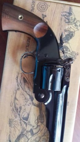 Vendido revolver de 7" SCHOFIELD de Uberti , calibre 45 lc , guiado en F , no tiene papeles Bope 21