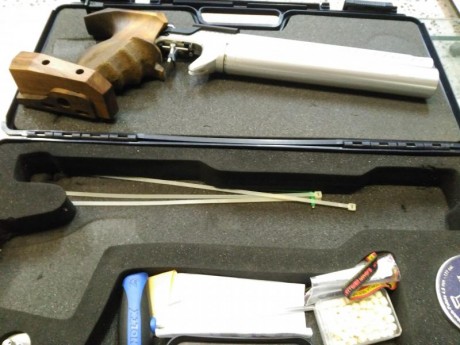 vendo pistola whalter lp400 cal 4, 5 excelente estado en 1150€ 00
