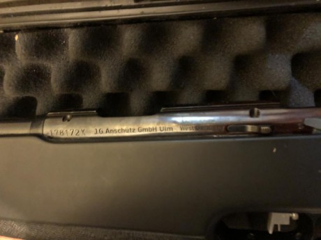 Busco carabina 22 de cerrojo tipo cz, brno o algo similar, soy de Benavente en Zamora, alguien quiere 40