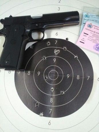 Vendo por otro capricho, una Taurus 92 compack y una Norinco NP28..... Ahora están guiadas en F.
Precio 00