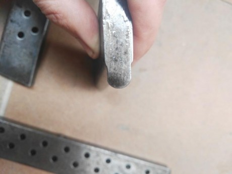 Hola vendo estos tres cargadores de Astra 400 del calibre 9mm Largo.

VENDIDOS 12