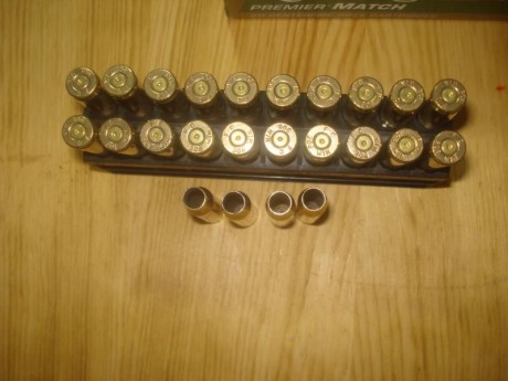 Muy buenas.

Cerrar por favor, vendido lote de 140 vainas del .308 W compuesto de la siguiente manera: 02