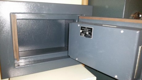 HOLA BUENOS DIAS 


 se puede cerrar muchas gracias   31