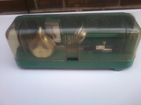 bascula precision marca rcbs modelo 10-10
precio 100 € en madrid 02