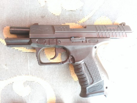 HOLA. VENDO MI WALTHER P-99 CON TRES CARGADORES, MALETÍN Y LOS TRES SUPLEMENTOS PARA LA EMPUÑADURA POR 00