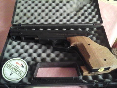 VeNo esta pistola, en muy buen estado de conservación, disparando perfectamente, nada que que no se haya 02