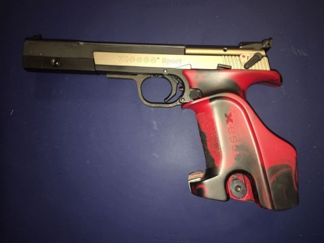 un compañero del club Vende una hamerli x-esse sport calibre 22 lr muy cuidada.
El arma esta en castellon.El 02