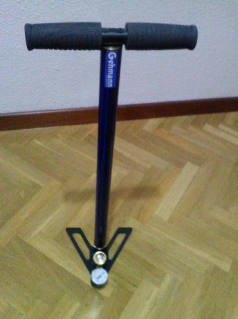 vendo Bomba GEHMANN 250 bar. precio 100 € IMG_20180430_183157.jpg  00