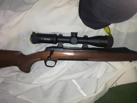 Rifle BROWNING internacional Belgium modelo X BOLT calibre 30_06 sin estrenar maletin original.

Mira 01