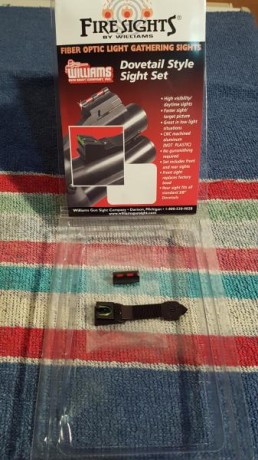 Se vende punto de mira y alza regulable en altura y deriva de fibra óptica Made in USA
Esta completamente 02