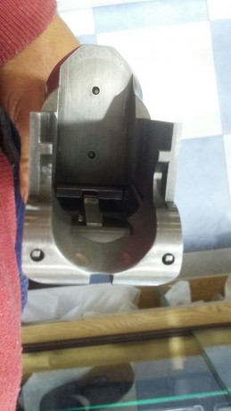 Vendo miroku mk 38 trap 76 de cañon 2y1 fijas lleva selector de tiro y culata regulable.  La escopeta 30