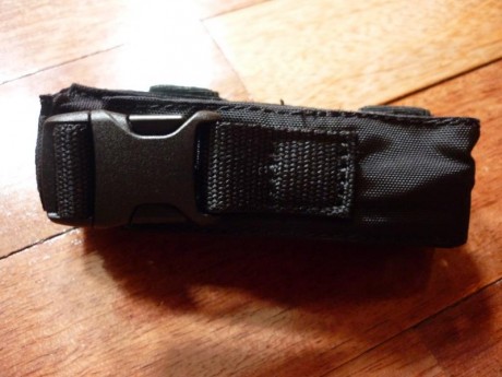 Multiherramienta Leatherman Tool.
Tengo muy poca informacion sobre esta multi, fabricada entre finales 10