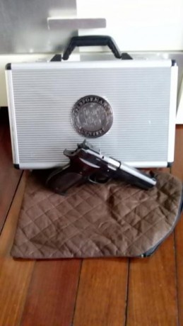 Se vende pistola 9mm S&W 952 Performance Center de 5" precisión y fiabilidad perfectas.
Estado 02