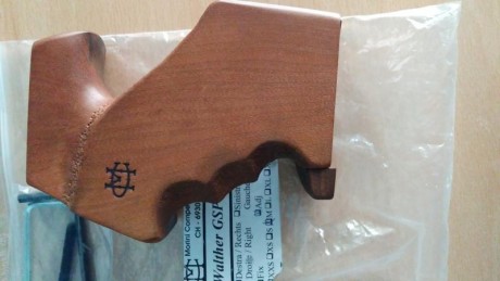  CAMBIADA POR CACHA NILL 1911  

Para WALTHER GSP Y GSP EXPERT.

   1€  

Usada un mes,vendo por vender 10
