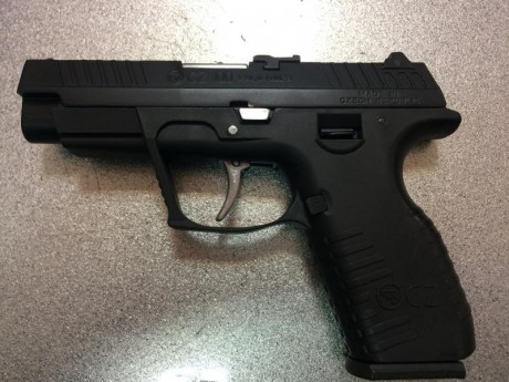 Se vuelve a rebajar hasta 100 euros.
Se entrega con dos cargadores.

Buenas tardes,
Vendo CZ 100 calibre 00