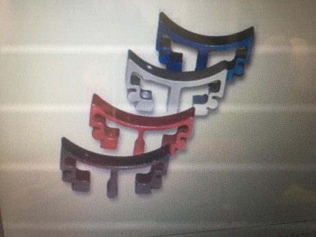 Vendo disparador trigli.1911 usado 
Con pestaña larga curva todo plateado
es de una infinity scepter 
Mañana 00