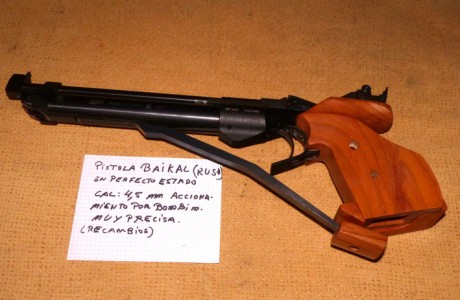 Hola, Vendo pistola marca Baikal (Rusa) calibre 4.5 (Actúa por palanca y bombín) En perfecto estado, muy 02