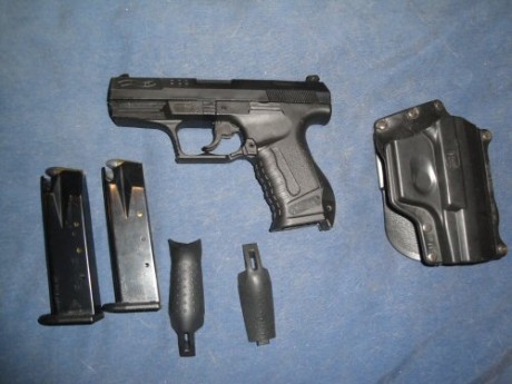 VENDIDA Por no usar vendo Walther P99 + tres cargadores y Funda Forbus guiada en F. en muy buen estado 01