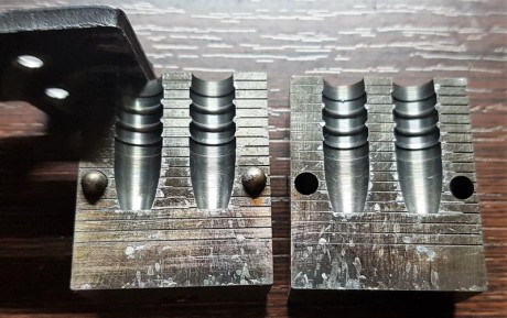  fundicion 30.jpg 
Moldes, empujadores adaptados y herramienta de fabricar gascheks del .30

 RCBS 30-180-SP 12