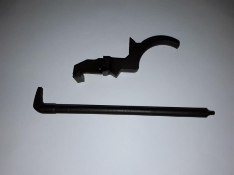  20180511_203718.jpg 
Percutora y disparador en estado nuevo para rifle Garand . 60€ con envío en península.
Contactar 00