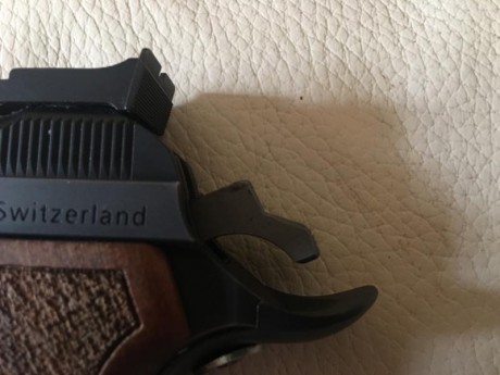 Se ofrece un magnifico kit 22Lr de la marga SIG para la Pistola SIG P210. original, cos dos cargadores, 150