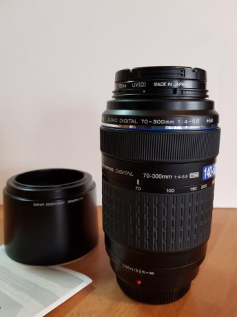 Hola a todos, vendo material de fotografía Olympus. Algunos objetivos sin haber sido usados, en perfectas 11