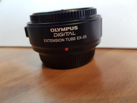 Hola a todos, vendo material de fotografía Olympus. Algunos objetivos sin haber sido usados, en perfectas 22